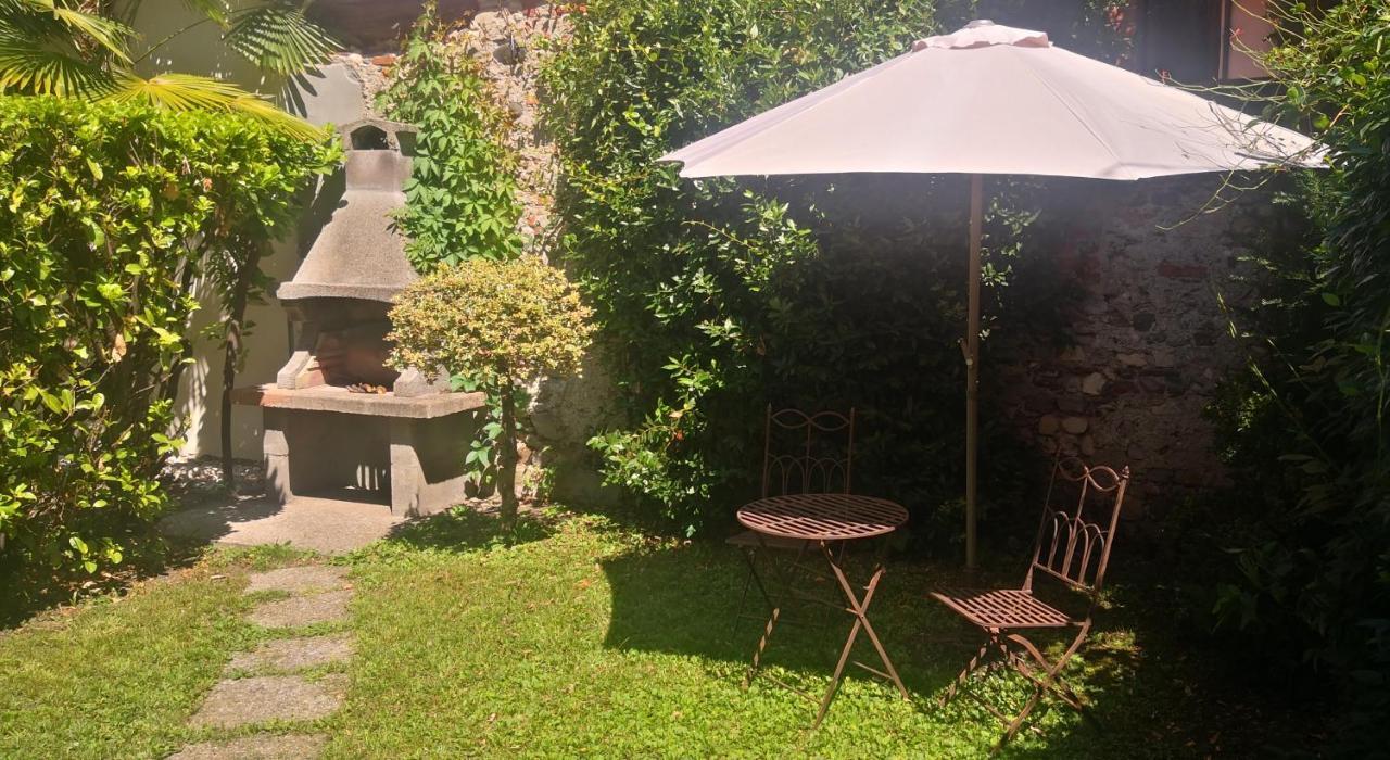 Residenza Esse Villa Angera Exterior photo